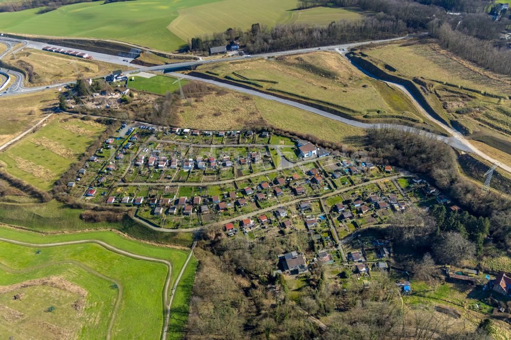 Luftaufnahme Heiligenhaus - Stadtrand und Außenbezirks- Wohngebiete in Heiligenhaus im Bundesland Nordrhein-Westfalen, Deutschland