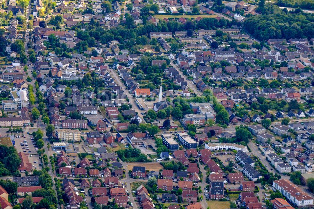 Lünen aus der Vogelperspektive: Stadtrand und Außenbezirks- Wohngebiete in Lünen im Bundesland Nordrhein-Westfalen, Deutschland