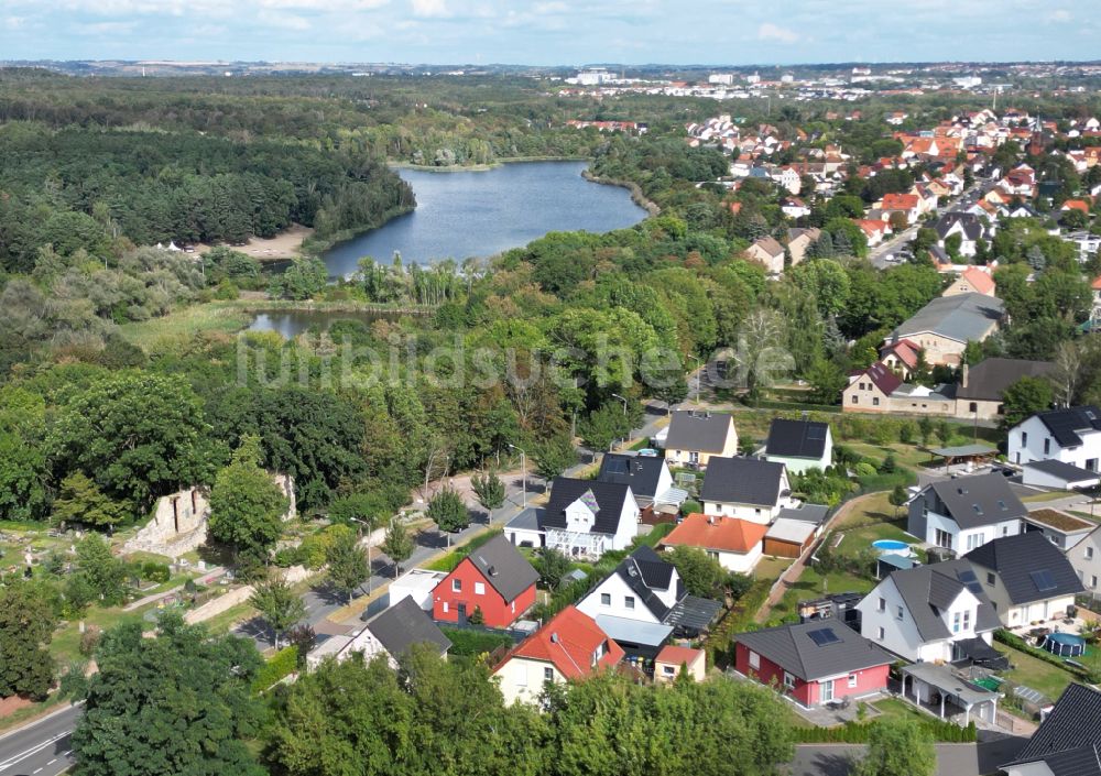 Luftbild Halle (Saale) - Stadtrand und Außenbezirks- Wohngebiete im Ortsteil Nietleben in Halle (Saale) im Bundesland Sachsen-Anhalt, Deutschland