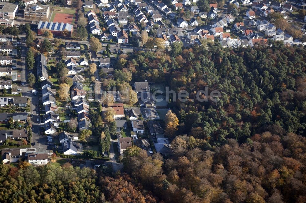 Heusenstamm aus der Vogelperspektive: Stadtrand und Außenbezirks- Wohngebiete im Ortsteil Rembrücken in Heusenstamm im Bundesland Hessen