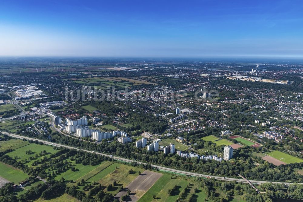 Luftaufnahme Bremen - Stadtrand und Außenbezirks- Wohngebiete im Ortsteil Tenever in Bremen, Deutschland