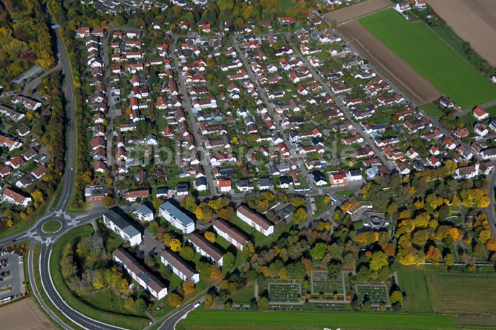 Ulm aus der Vogelperspektive: Stadtrand und Außenbezirks- Wohngebiete in Ulm im Bundesland Baden-Württemberg, Deutschland