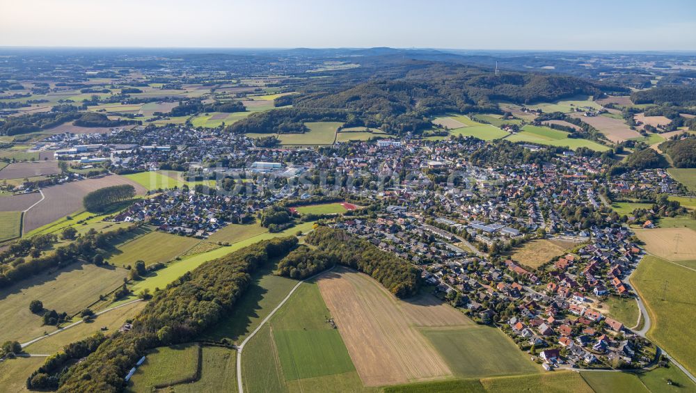 Luftaufnahme Barnhausen - Stadtrand mit landwirtschaftlichen Feldern in Barnhausen im Bundesland Nordrhein-Westfalen, Deutschland