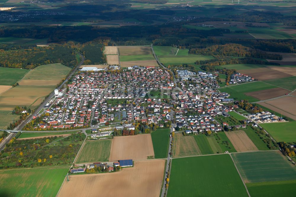 Beimerstetten aus der Vogelperspektive: Stadtrand mit landwirtschaftlichen Feldern in Beimerstetten im Bundesland Baden-Württemberg, Deutschland