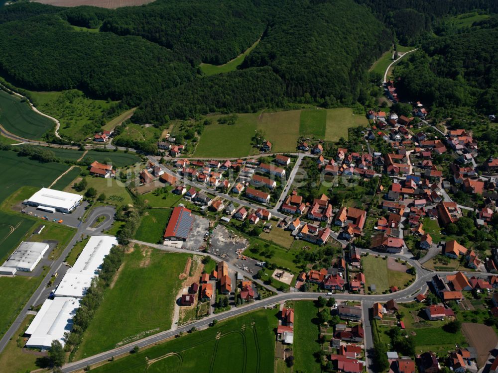 Gerbershausen von oben - Stadtrand mit landwirtschaftlichen Feldern in Gerbershausen im Bundesland Thüringen, Deutschland