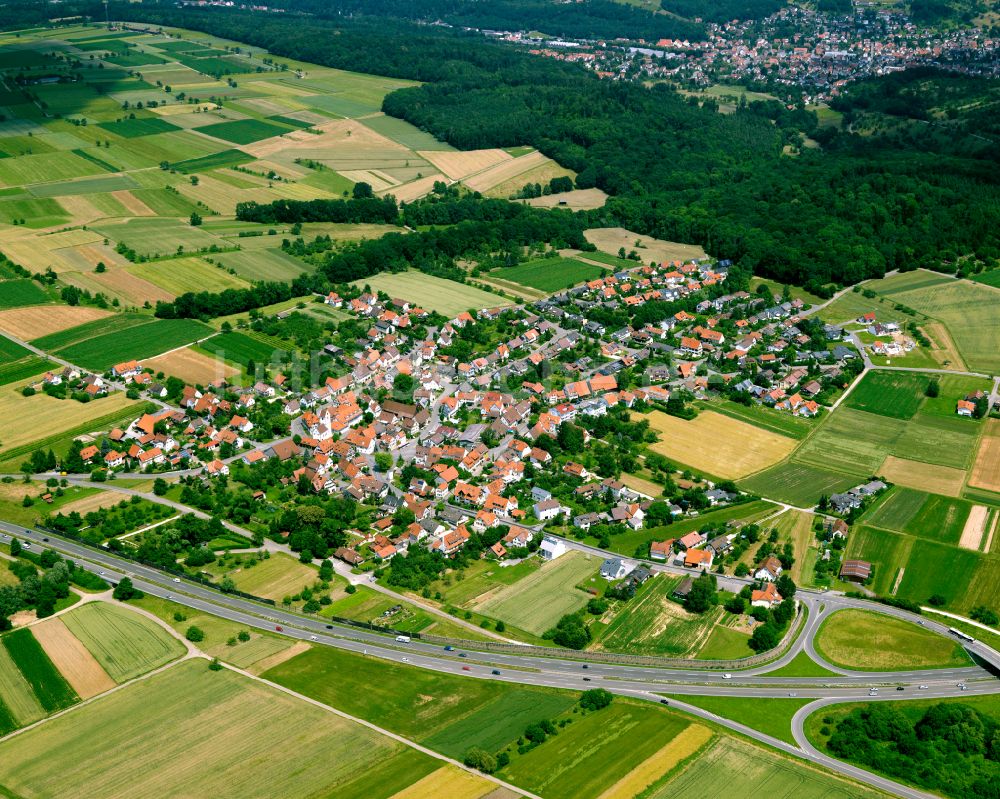 Jettenburg von oben - Stadtrand mit landwirtschaftlichen Feldern in Jettenburg im Bundesland Baden-Württemberg, Deutschland