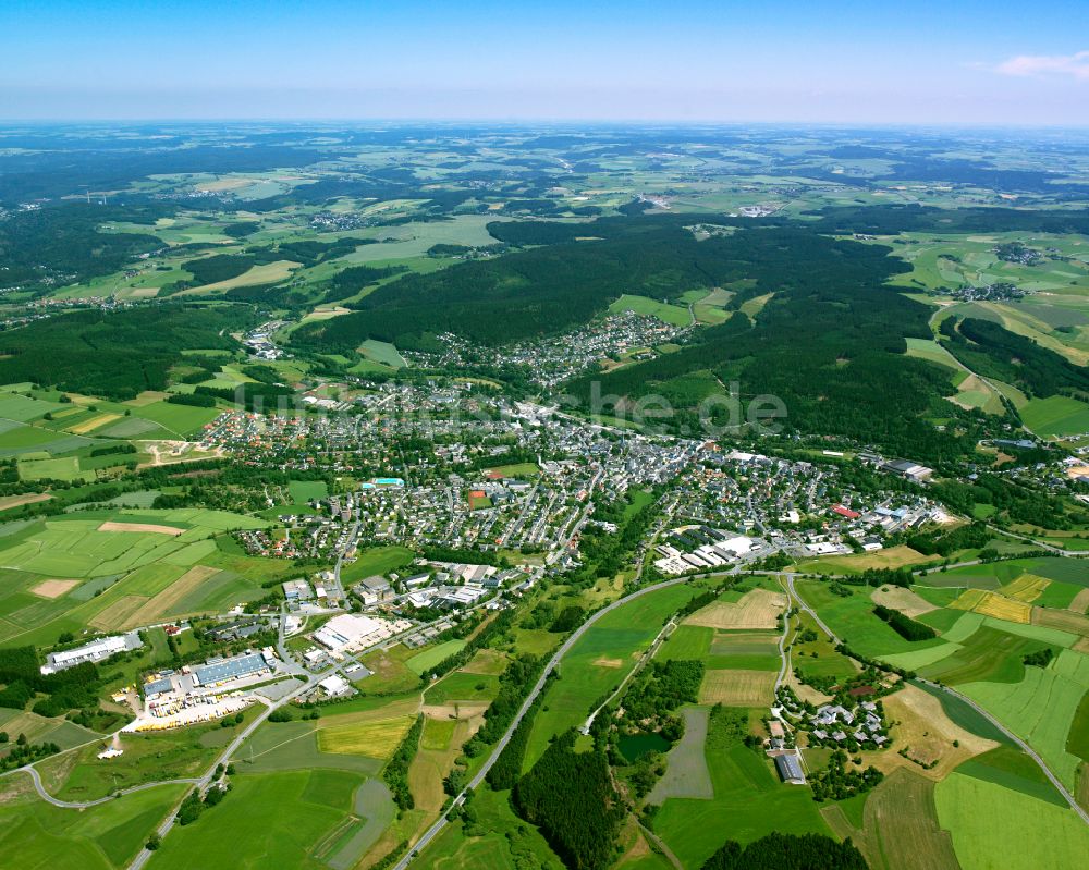 Luftbild Naila - Stadtrand mit landwirtschaftlichen Feldern in Naila im Bundesland Bayern, Deutschland