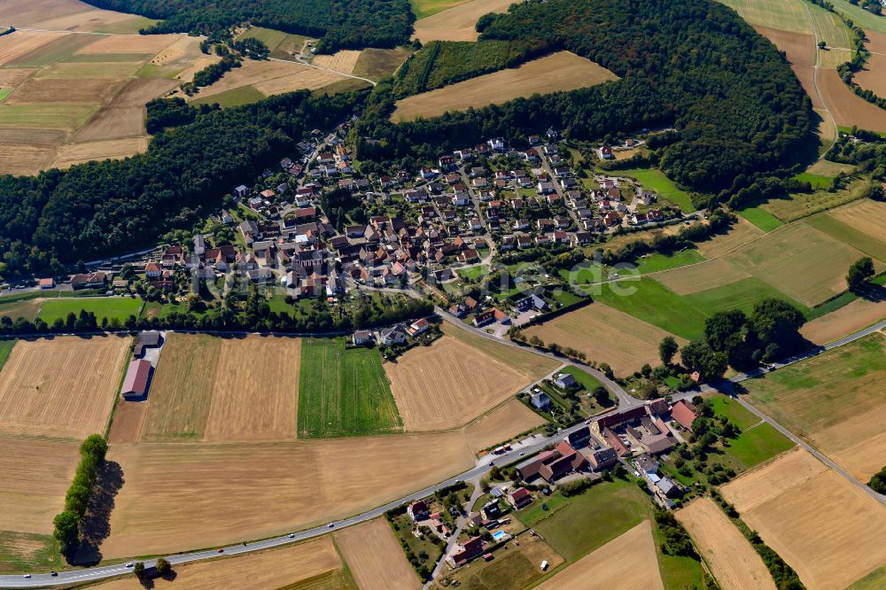 Luftbild Roßbrunn - Stadtrand mit landwirtschaftlichen Feldern in Roßbrunn im Bundesland Bayern, Deutschland