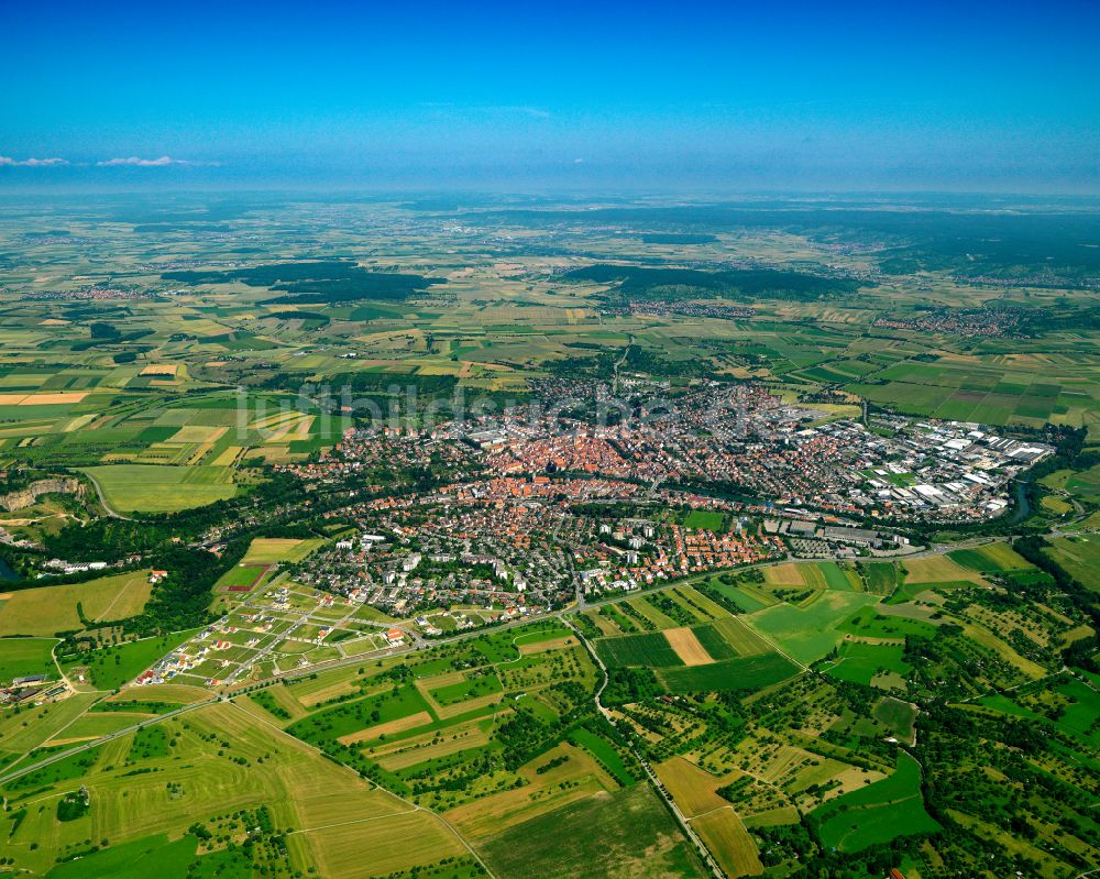 Rottenburg am Neckar aus der Vogelperspektive: Stadtrand mit landwirtschaftlichen Feldern in Rottenburg am Neckar im Bundesland Baden-Württemberg, Deutschland