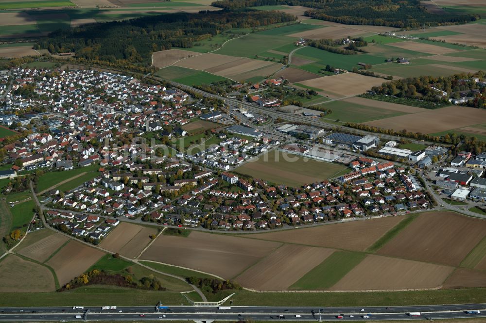 Tomerdingen aus der Vogelperspektive: Stadtrand mit landwirtschaftlichen Feldern in Tomerdingen im Bundesland Baden-Württemberg, Deutschland