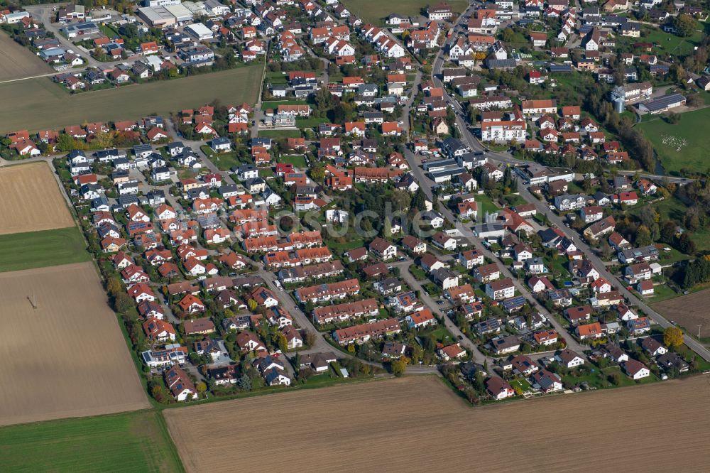 Luftbild Unterkirchberg - Stadtrand mit landwirtschaftlichen Feldern in Unterkirchberg im Bundesland Baden-Württemberg, Deutschland