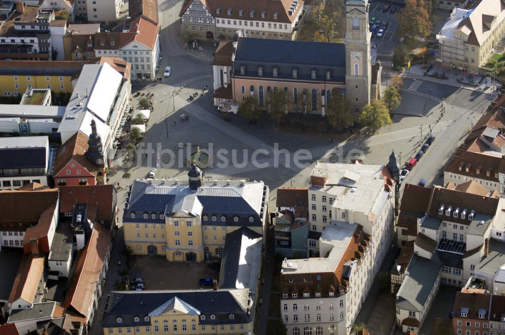 Eisenach aus der Vogelperspektive: Stadtschloss und Georgenkirche am Marktplatz in Eisenach