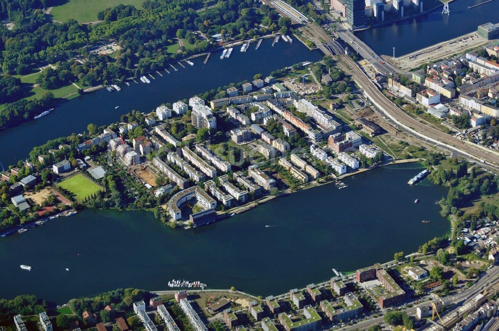 Berlin von oben - Stadtteil Alt Stralau im Stadtgebiet von Berlin