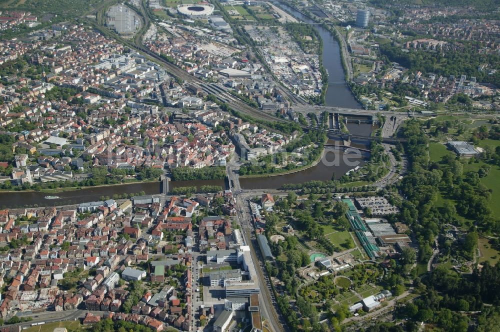 Luftaufnahme Stuttgart OT Bad Cannstatt - Stadtteil Bad Cannstatt am Ufer des Neckar in Stuttgart im Bundesland Baden-Württemberg