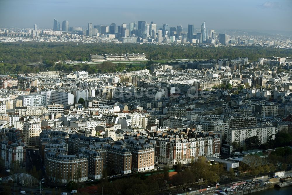 Luftbild Paris - Stadtteil Boulogne-Billancourt im Stadtgebiet in Paris in Ile-de-France, Frankreich