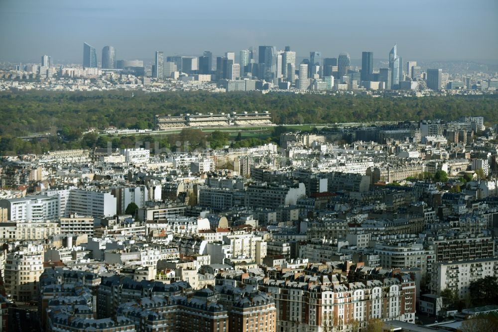 Paris aus der Vogelperspektive: Stadtteil Boulogne-Billancourt im Stadtgebiet in Paris in Ile-de-France, Frankreich