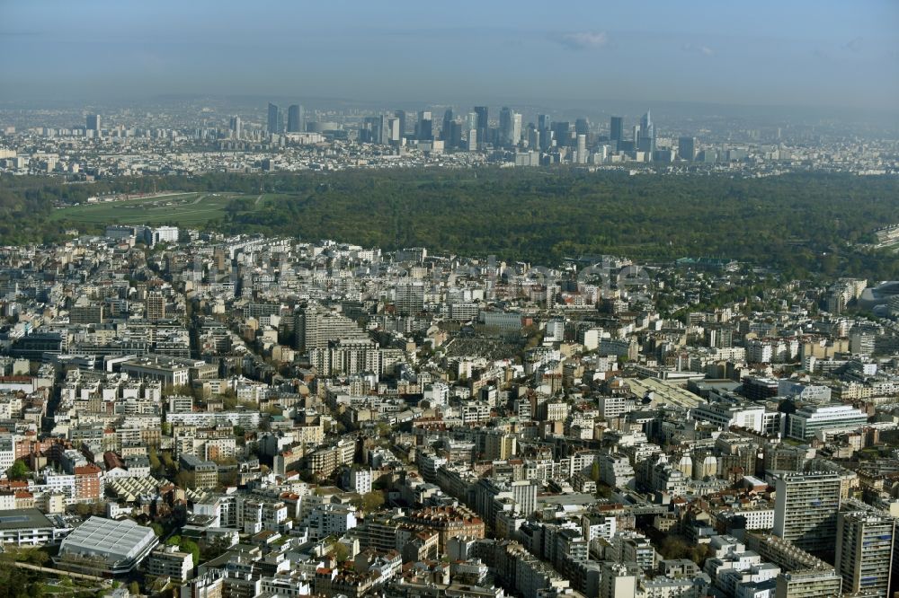 Luftbild Paris - Stadtteil Boulogne-Billancourt im Stadtgebiet in Paris in Ile-de-France, Frankreich