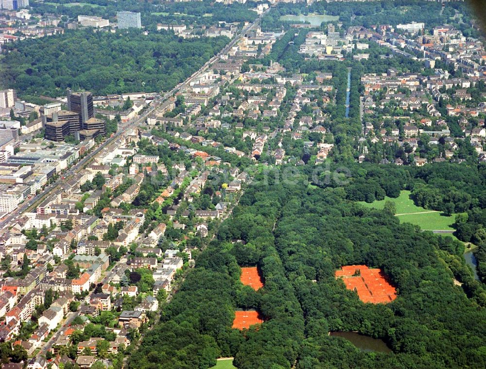 Köln aus der Vogelperspektive: Stadtteil Braunsfeld im Stadtgebiet in Köln im Bundesland Nordrhein-Westfalen