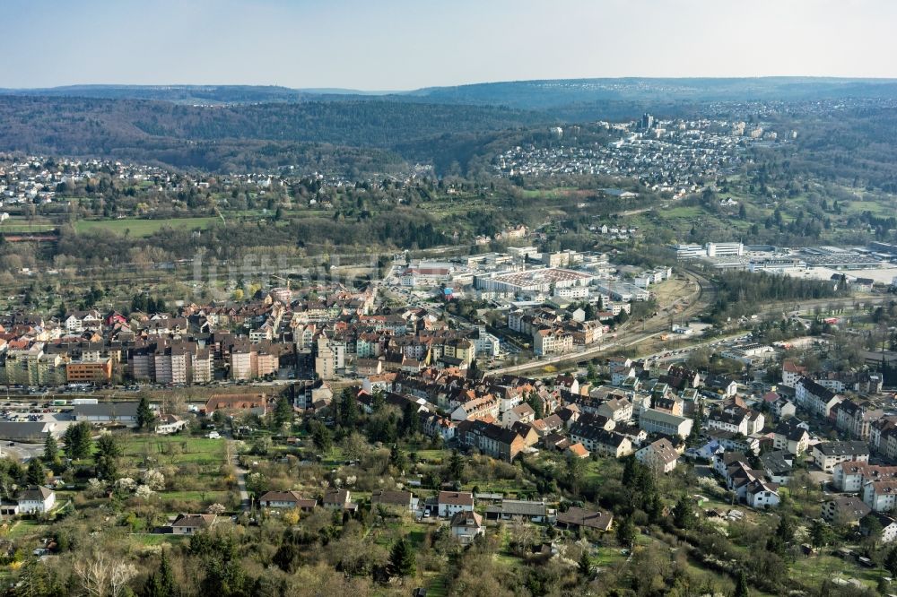 Pforzheim aus der Vogelperspektive: Stadtteil Brötzingen im Stadtgebiet in Pforzheim im Bundesland Baden-Württemberg