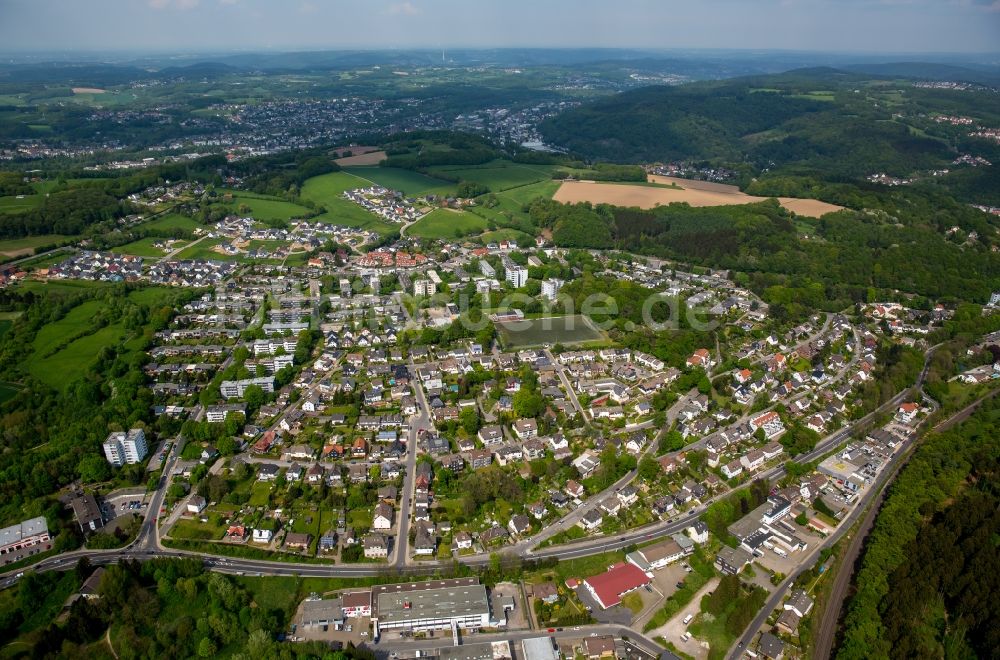 Ennepetal von oben - Stadtteil Büttenberg im Stadtgebiet in Ennepetal im Bundesland Nordrhein-Westfalen