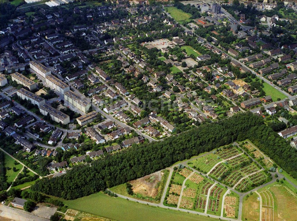 Luftaufnahme Duisburg - Stadtteil Buchholz im Stadtgebiet in Duisburg im Bundesland Nordrhein-Westfalen