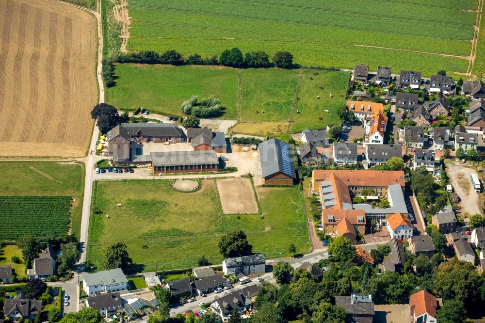 Duisburg aus der Vogelperspektive: Stadtteil Ehingen im Stadtgebiet in Duisburg im Bundesland Nordrhein-Westfalen