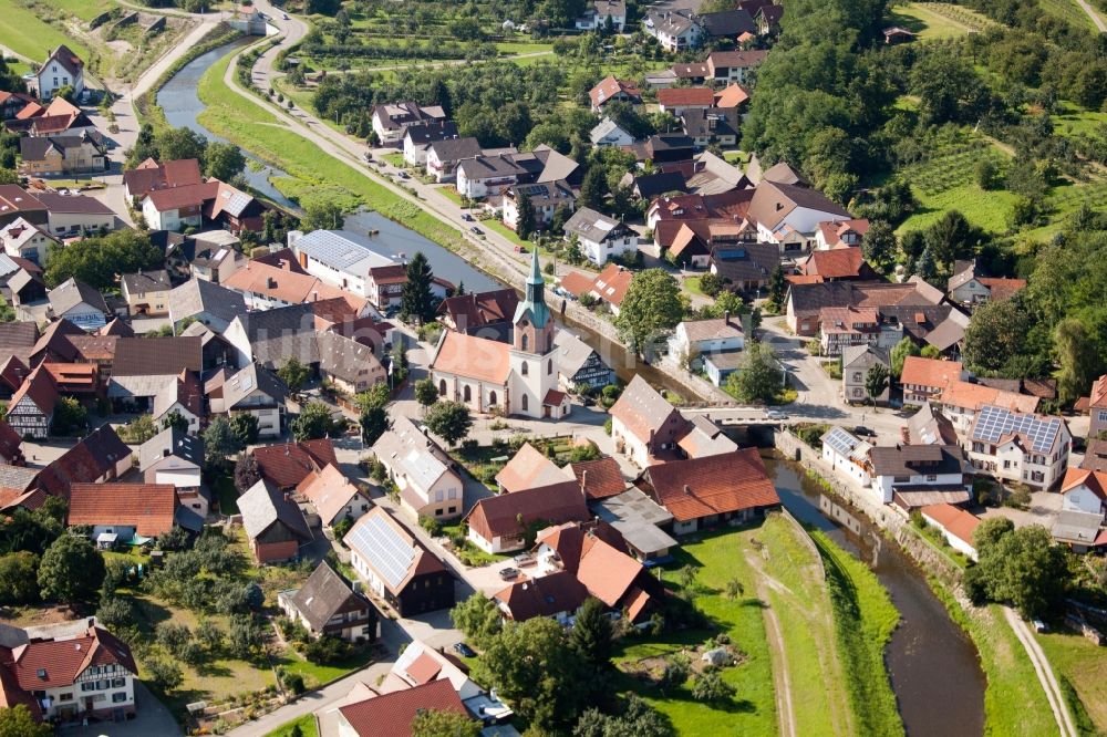 Luftbild Renchen - Stadtteil Erlach im Stadtgebiet in Renchen im Bundesland Baden-Württemberg