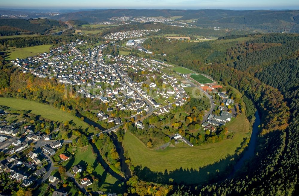 Meschede von oben - Stadtteil Freienohl in Meschede im Bundesland Nordrhein-Westfalen