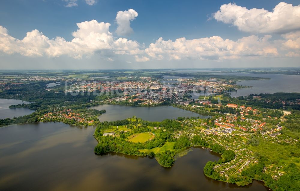 Luftbild Schwerin - Stadtteil Gartenstadt der Landeshauptstadt Schwerin östlich des Ostorfer Sees und südlich des Faulen Sees im Bundesland Mecklenburg-Vorpommern