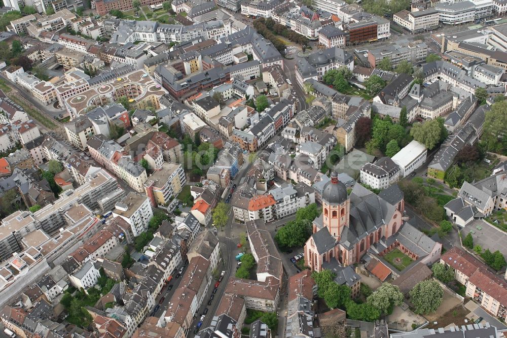 Mainz aus der Vogelperspektive: Stadtteil an der Gaustraße in Mainz im Bundesland Rheinland-Pfalz