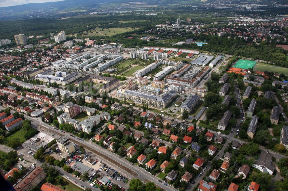 Mainz aus der Vogelperspektive: Stadtteil Gonsenheim im Stadtgebiet in Mainz im Bundesland Rheinland-Pfalz