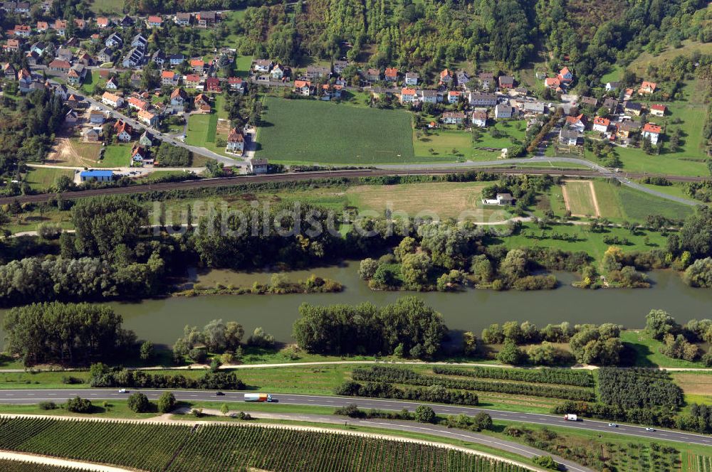 OCHSENFURT von oben - Stadtteil Goßmannsdorf von Ochsenfurt am Main