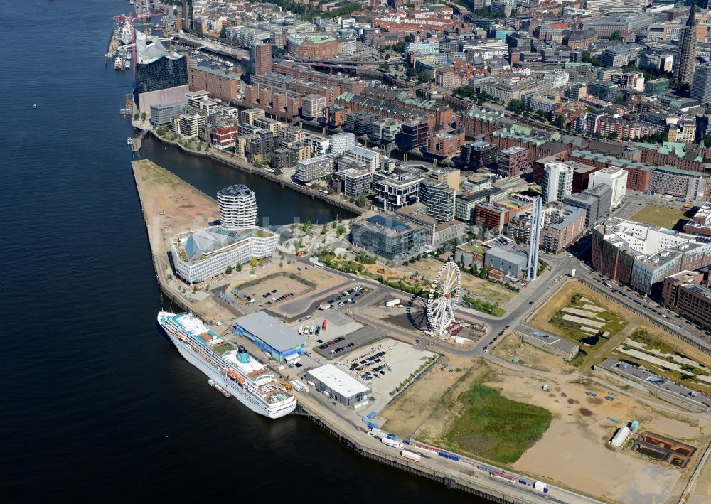 Hamburg aus der Vogelperspektive: Stadtteil Hafencity am Ufer der Norderelbe im Stadtgebiet in Hamburg