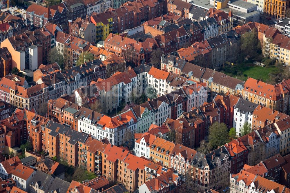 Hannover aus der Vogelperspektive: Stadtteil Linden - Nord im Stadtgebiet im Ortsteil Linden-Limmer in Hannover im Bundesland Niedersachsen, Deutschland