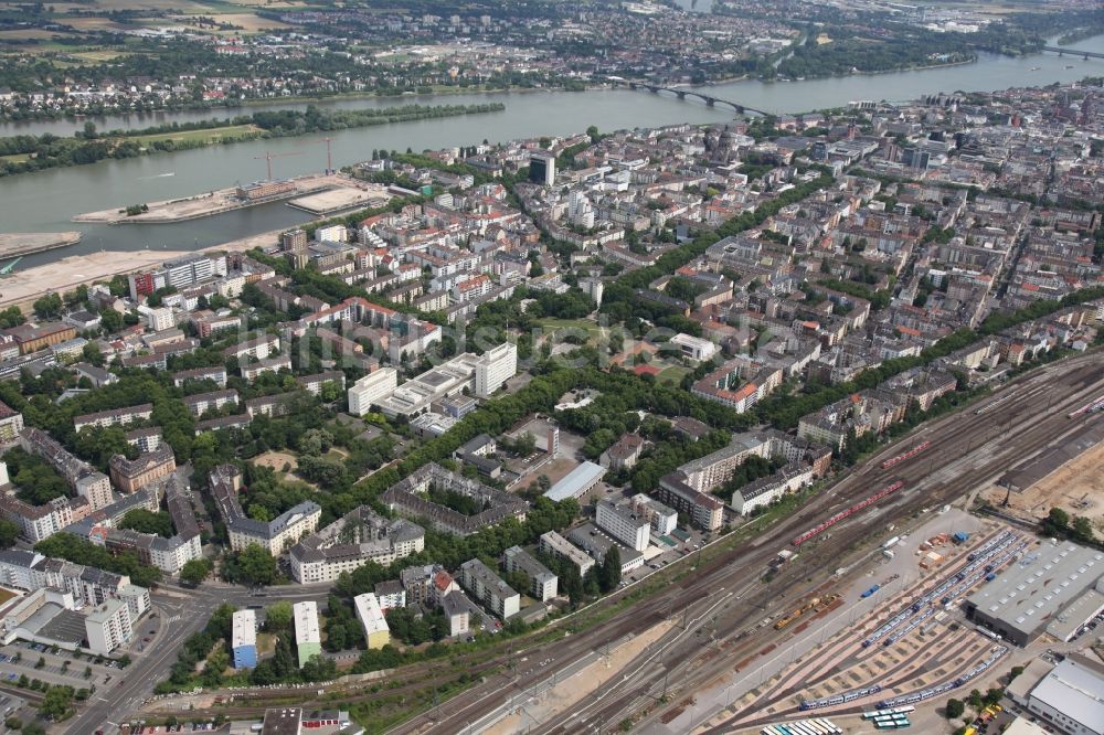 Luftbild Mainz - Stadtteil Mainz Neustadt im Stadtgebiet in Mainz im Bundesland Rheinland-Pfalz