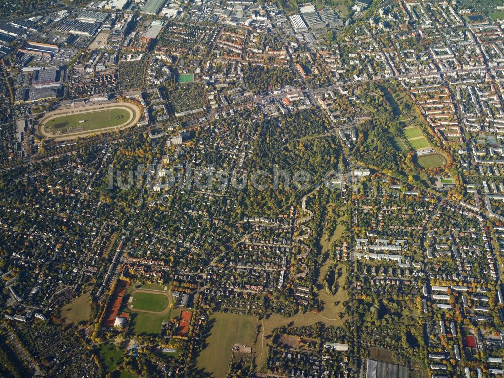 Luftaufnahme Berlin - Stadtteil Mariendorf im Stadtgebiet in Berlin