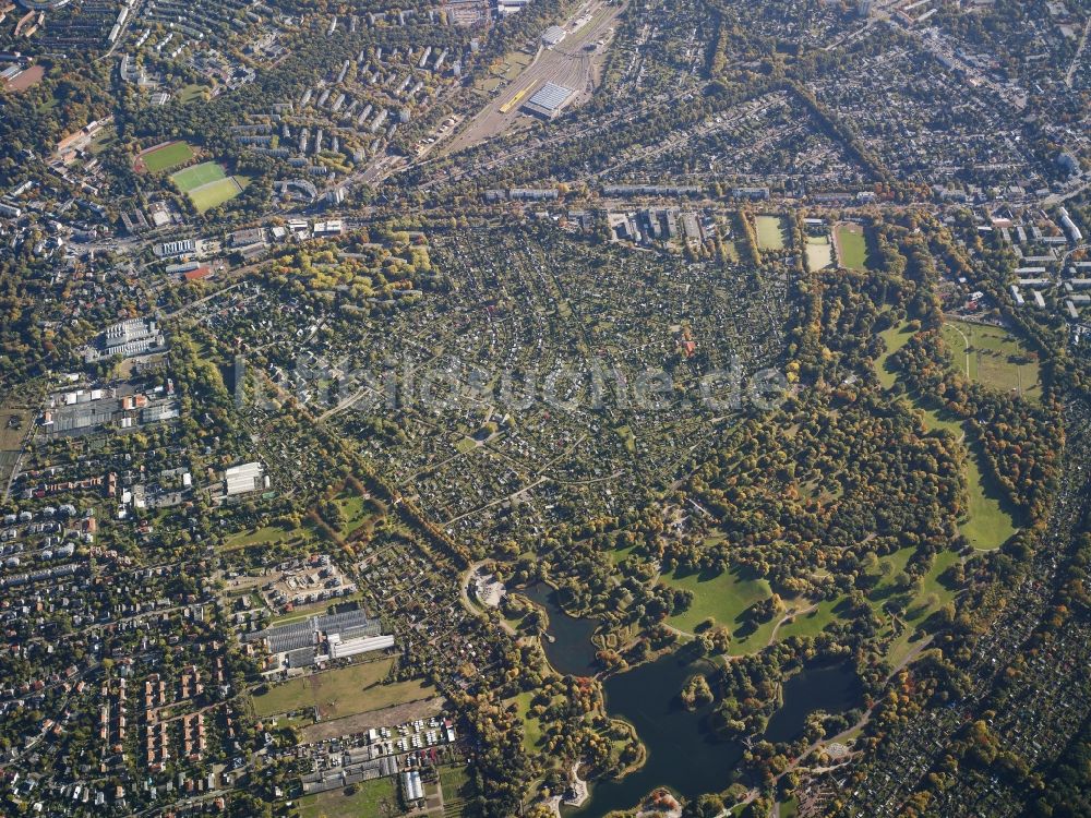 Luftaufnahme Berlin - Stadtteil Mariendorf im Stadtgebiet in Berlin