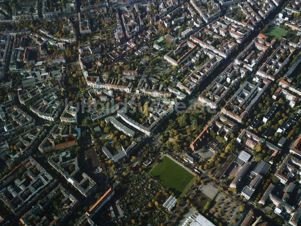 Berlin aus der Vogelperspektive: Stadtteil Neukölln entlang der Wohngebiete an der Sonnenallee, Böhmische Straße und am Richardsplatz in Berlin