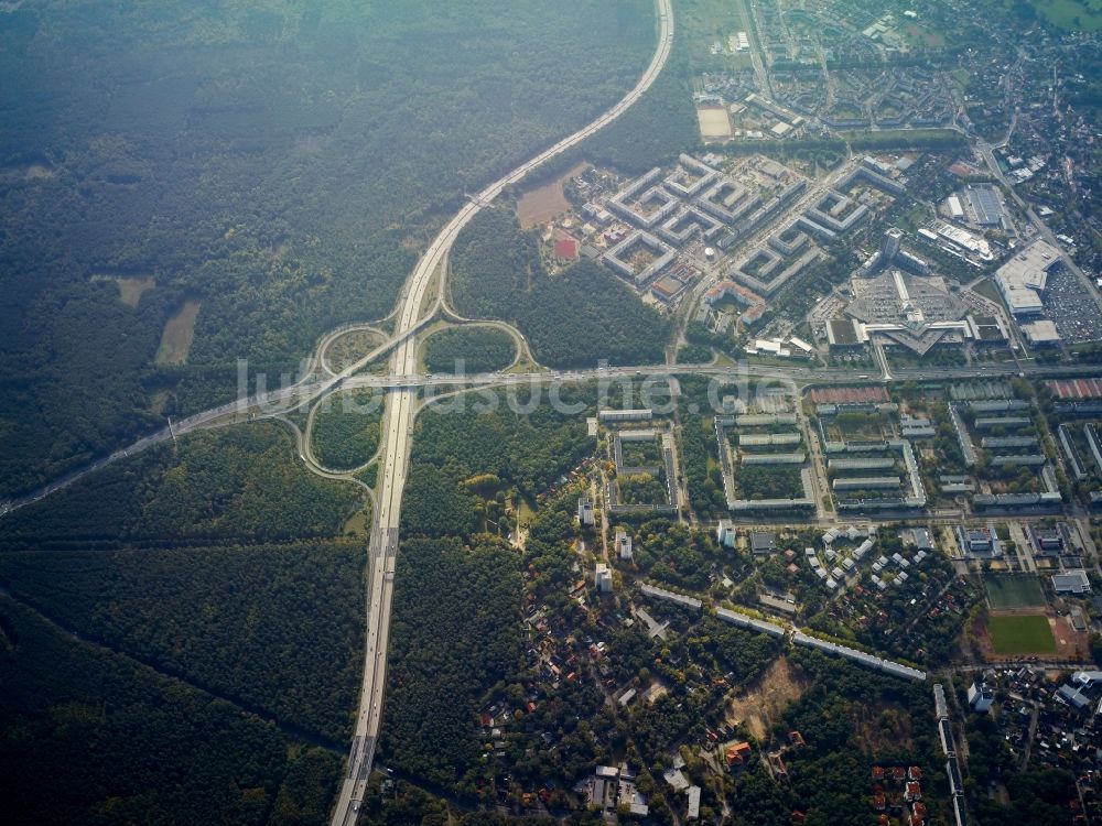 Luftaufnahme Potsdam - Stadtteil Potsdam Südost im Stadtgebiet in Potsdam im Bundesland Brandenburg