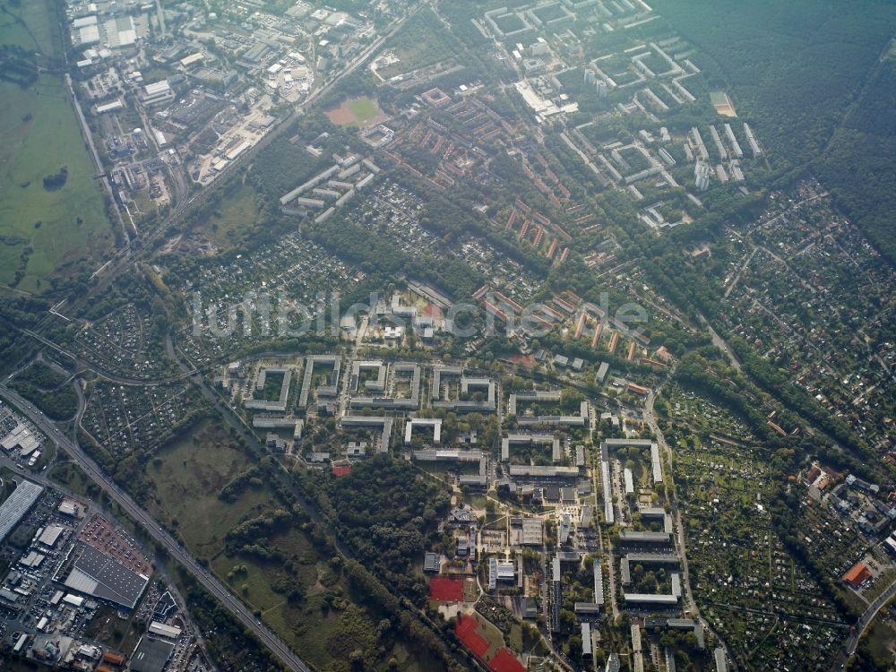 Potsdam aus der Vogelperspektive: Stadtteil Potsdam Süd im Stadtgebiet in Potsdam im Bundesland Brandenburg