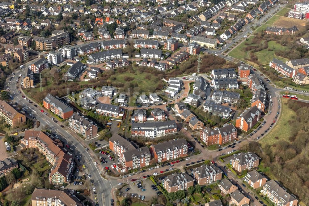 Luftbild Mülheim an der Ruhr - Stadtteil Saarn im Stadtgebiet in Mülheim an der Ruhr im Bundesland Nordrhein-Westfalen