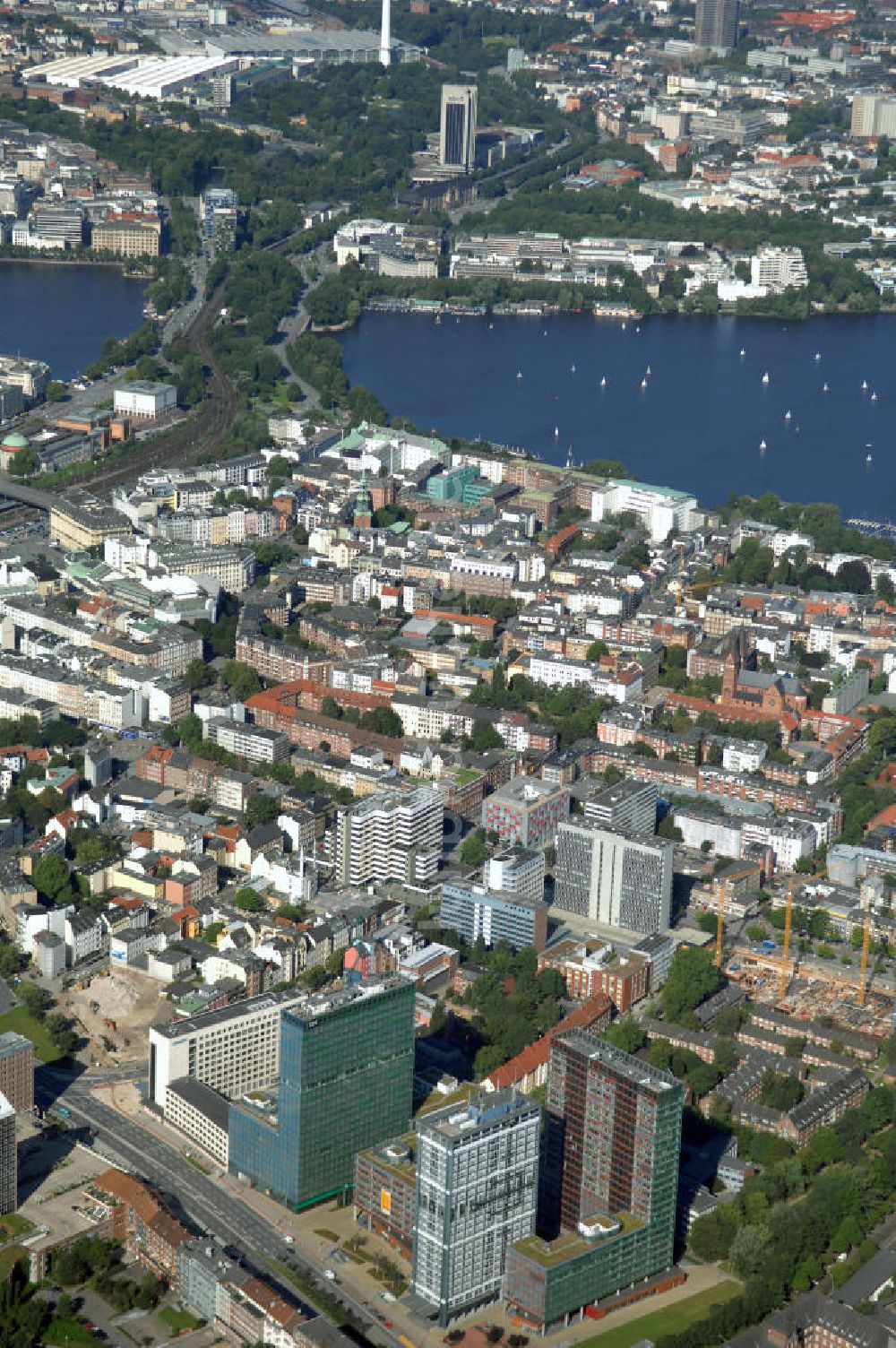 Hamburg aus der Vogelperspektive: Stadtteil Sankt Georg und die Altstadt in Hamburg