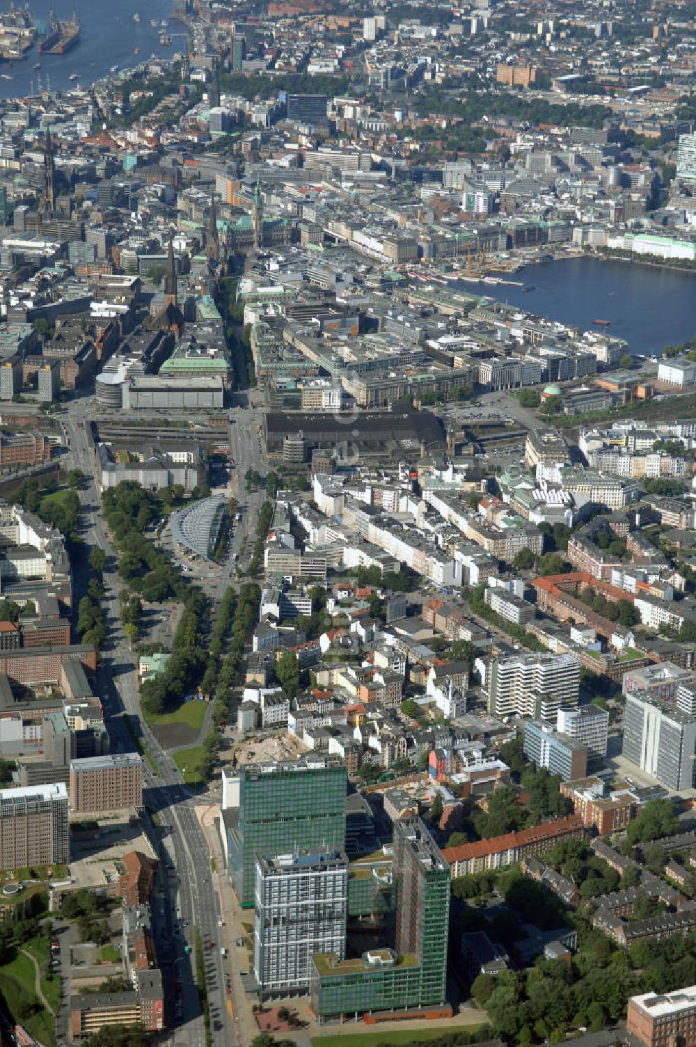 Luftaufnahme Hamburg - Stadtteil Sankt Georg und die Altstadt in Hamburg