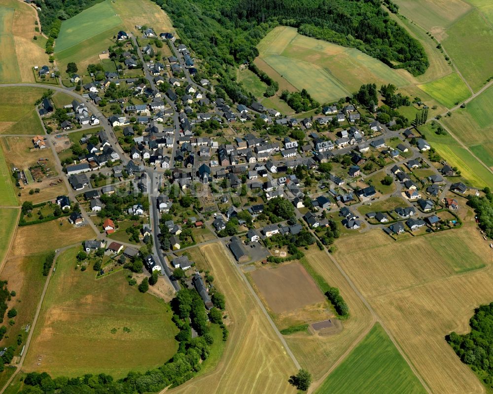 Bad Bertrich OT Kennfus aus der Vogelperspektive: Stadtteil im Stadtgebiet in Bad Bertrich OT Kennfus im Bundesland Rheinland-Pfalz