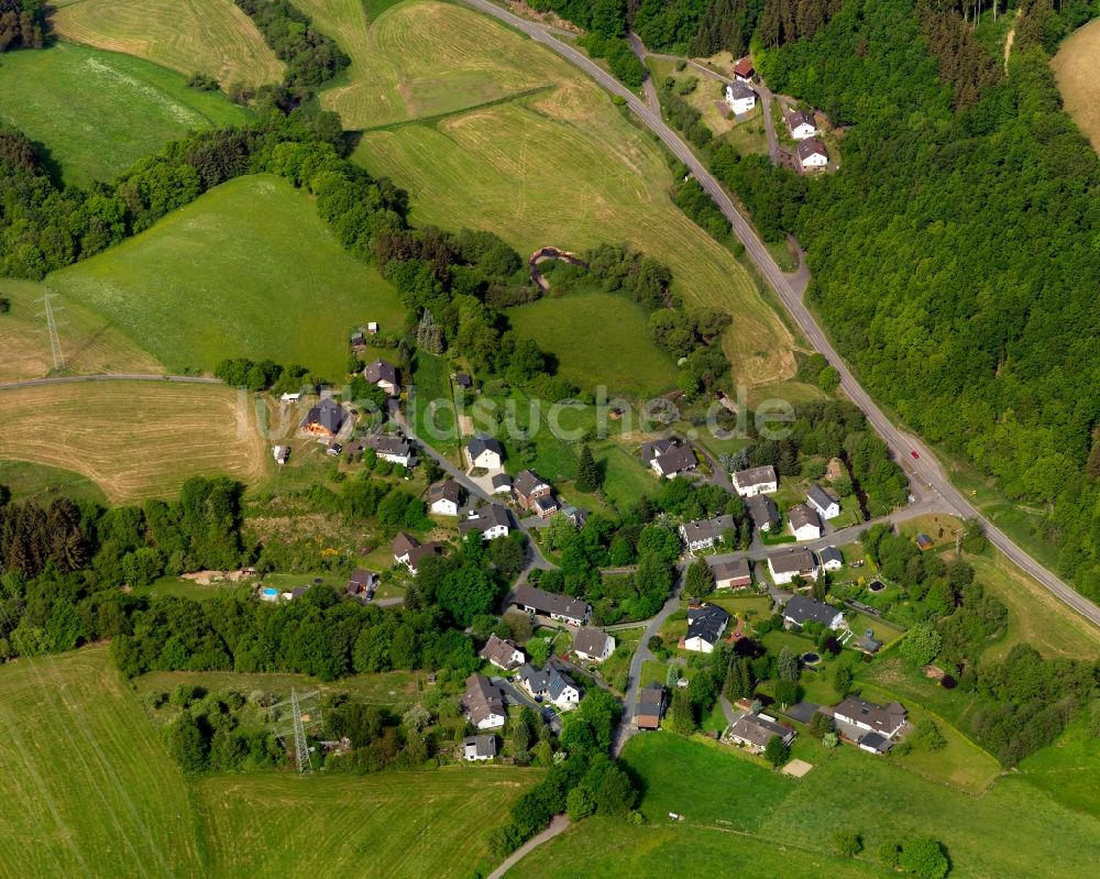 Wissen von oben - Stadtteilansicht von Altenbrendebach in Wissen im Bundesland Rheinland-Pfalz