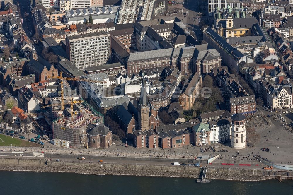 Düsseldorf von oben - Stadtteilansicht der Altstadt Düsseldorf im Bundesland Nordrhein-Westfalen NRW