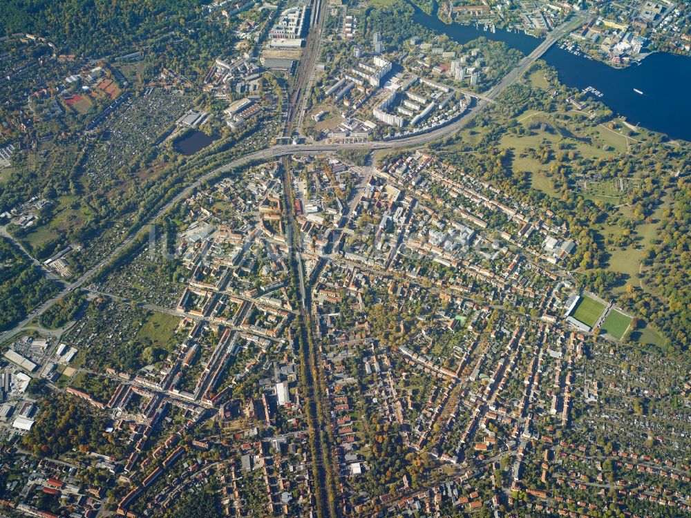 Potsdam von oben - Stadtteilansicht von Babelsberg im Osten von Potsdam im Bundesland Brandenburg