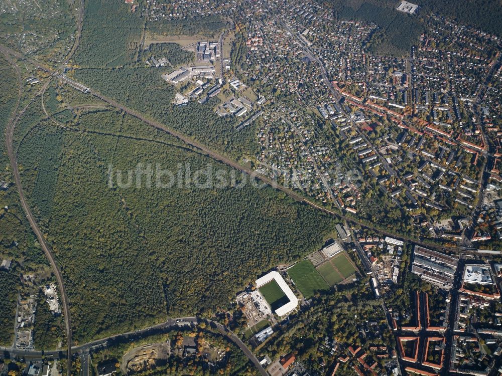 Berlin aus der Vogelperspektive: Stadtteilansicht von Berlin-Köpenick im Bezirk Treptow-Köpenick in Berlin