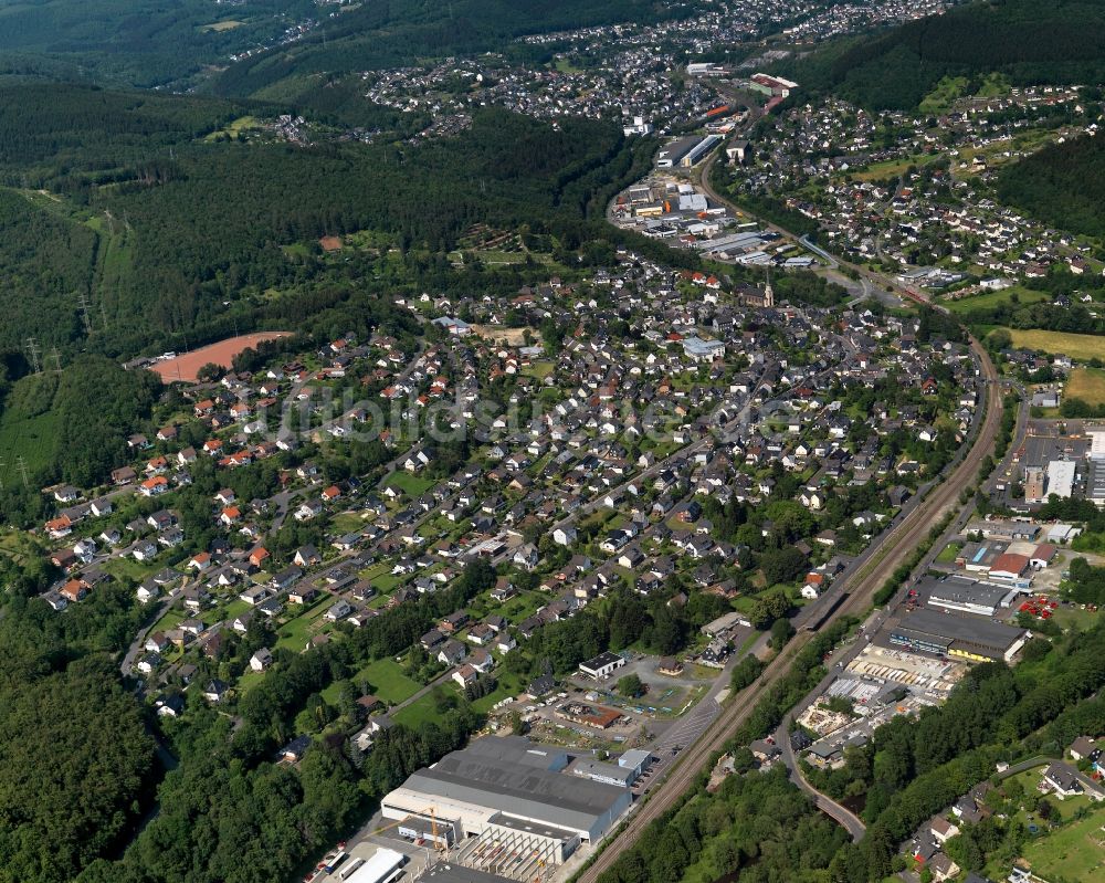 Brachbach von oben - Stadtteilansicht von Brachbach in Kirchen (Sieg) im Bundesland Rheinland-Pfalz