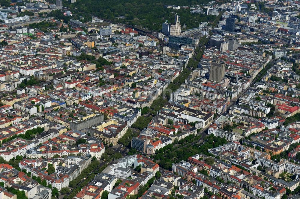 Berlin von oben - Stadtteilansicht der City West am Kudammm Kurfürstendamm in Berlin - Charlottenburg